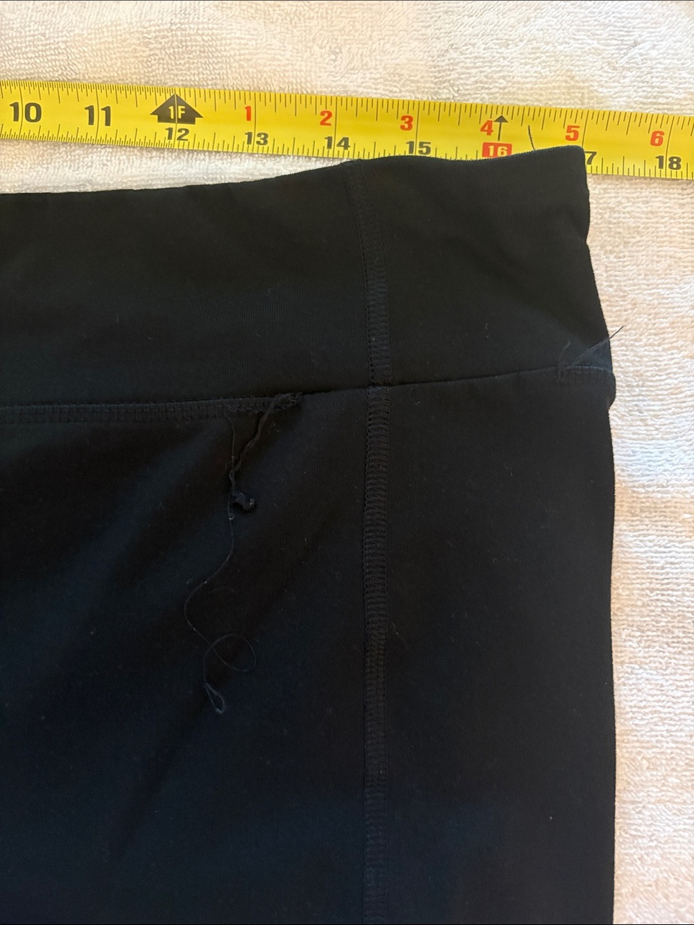 Black High-Waist Yoga Pants - Solid Black